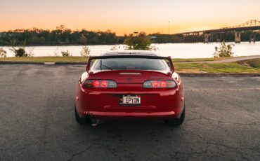 Toyota-Supra-1993-Hatchback-12