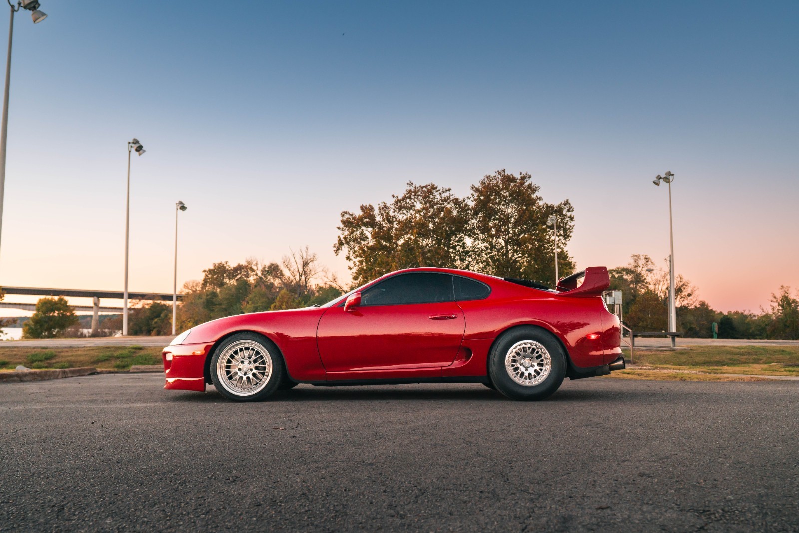 Toyota-Supra-1993-Hatchback-13