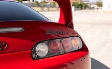 Toyota-Supra-1993-Hatchback-13