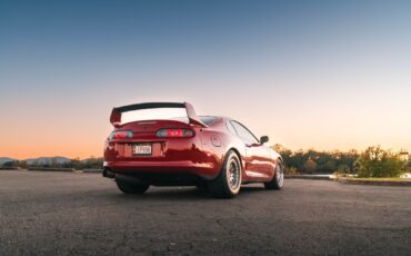 Toyota-Supra-1993-Hatchback-14