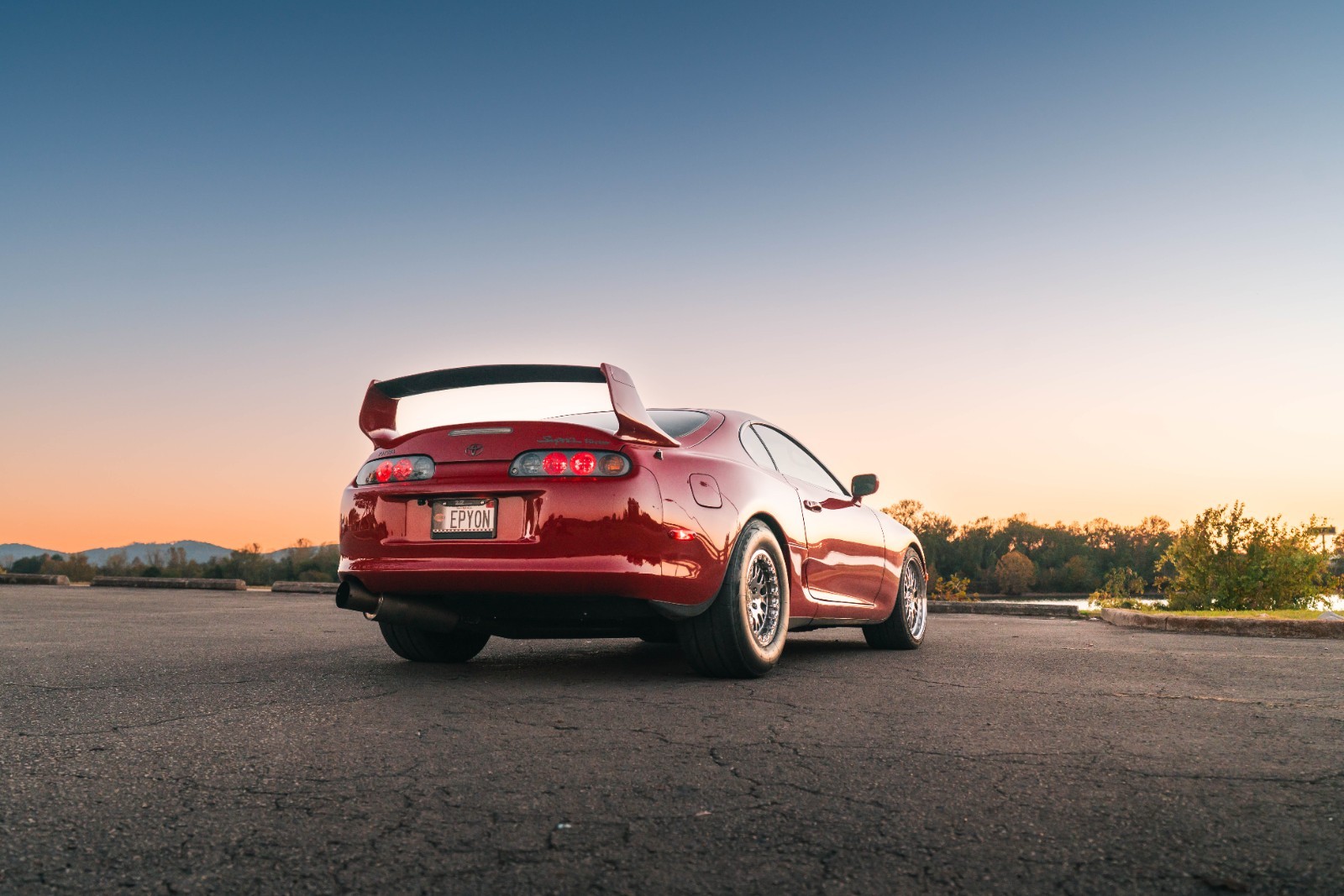 Toyota-Supra-1993-Hatchback-14