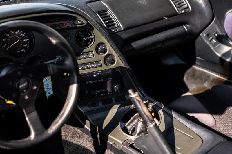 Toyota-Supra-1993-Hatchback-17