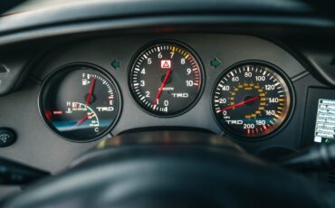 Toyota-Supra-1993-Hatchback-18