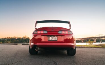 Toyota-Supra-1993-Hatchback-22