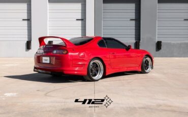 Toyota-Supra-1993-Hatchback-4