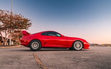 Toyota-Supra-1993-Hatchback-9