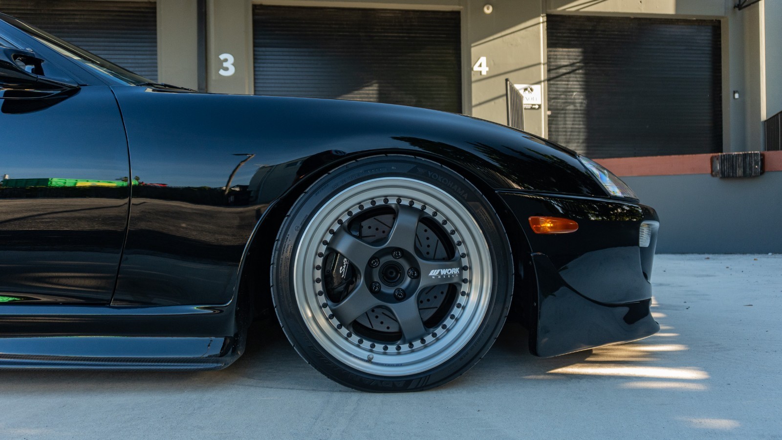 Toyota-Supra-1994-Coupe-16