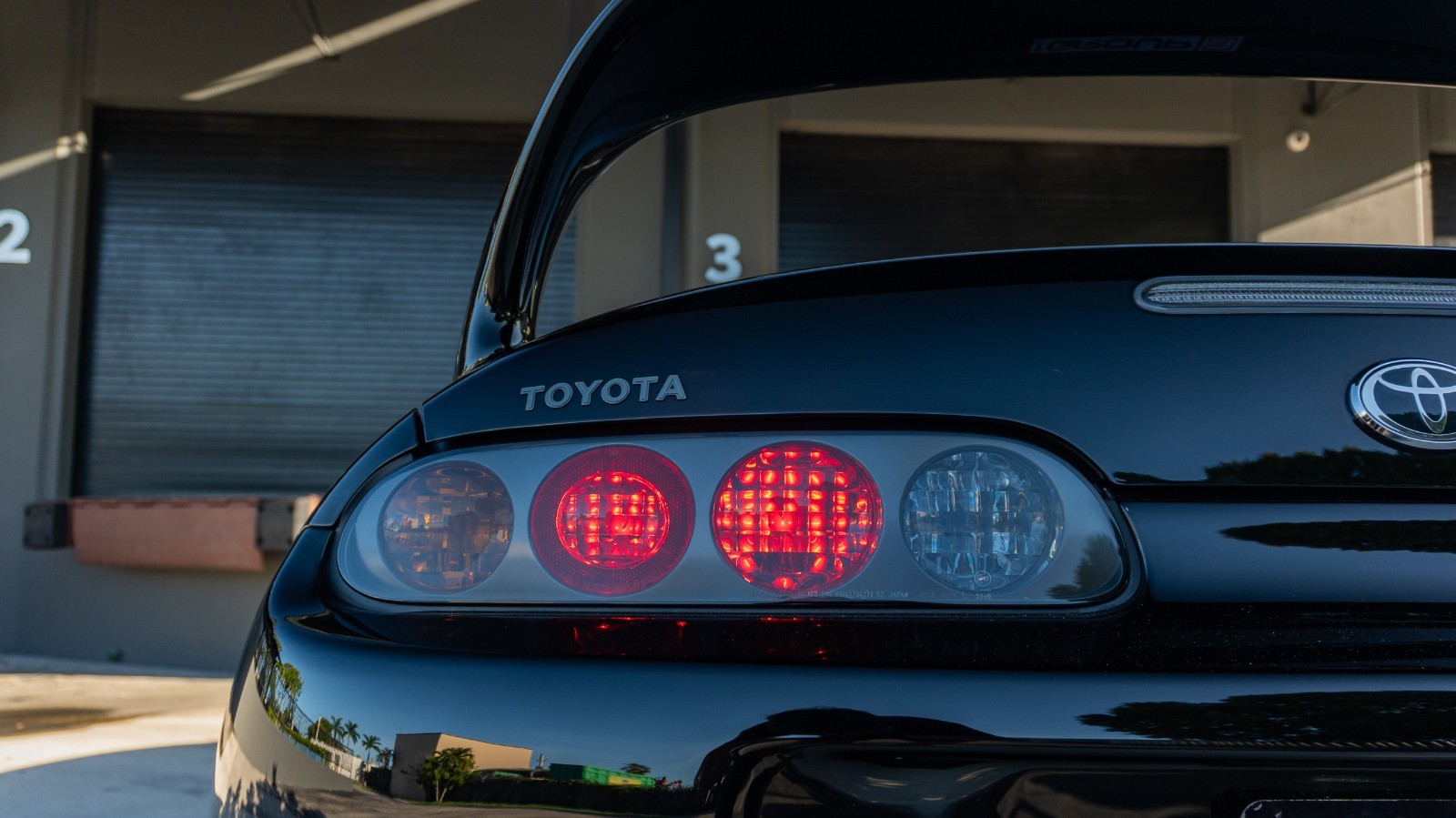 Toyota-Supra-1994-Coupe-8