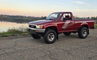 Toyota-Tacoma-1989