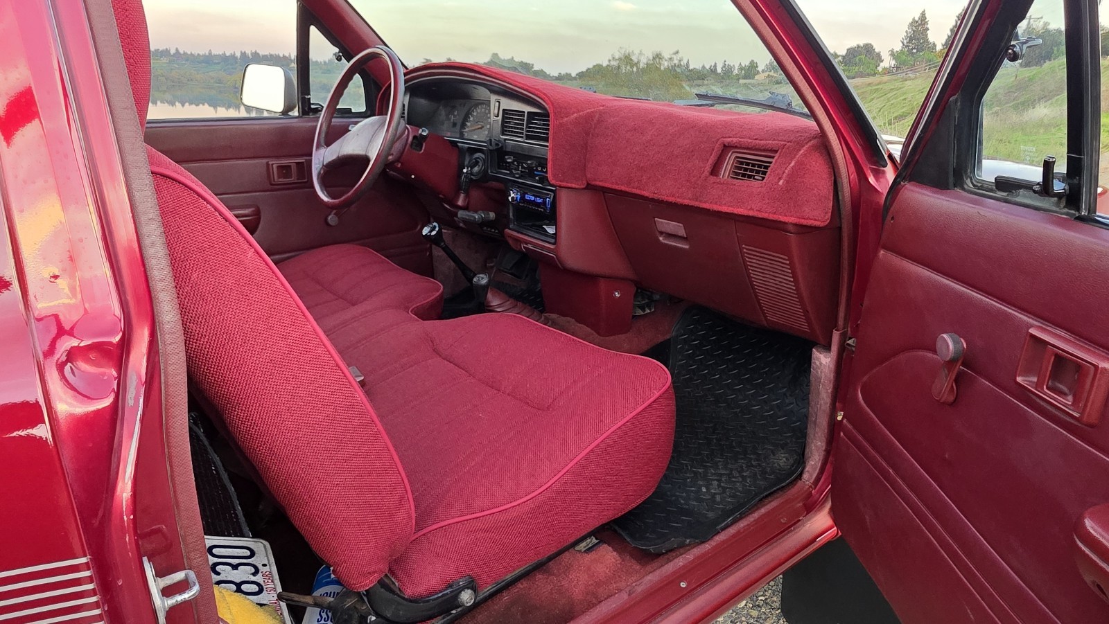 Toyota-Tacoma-1989-4