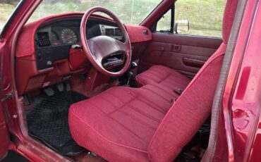 Toyota-Tacoma-1989-7