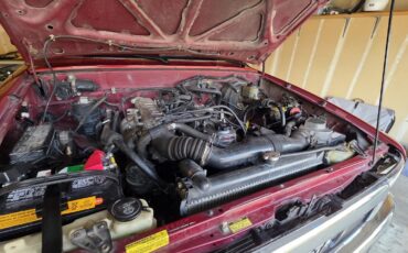 Toyota-Tacoma-1989-9