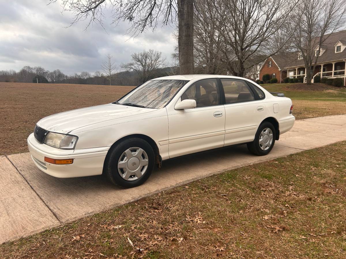 Toyota-avalon-1995-white-14