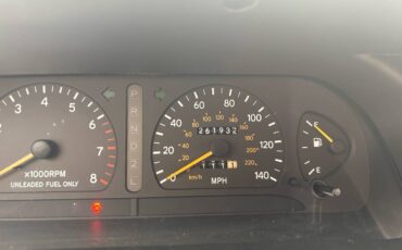 Toyota-avalon-1995-white-4