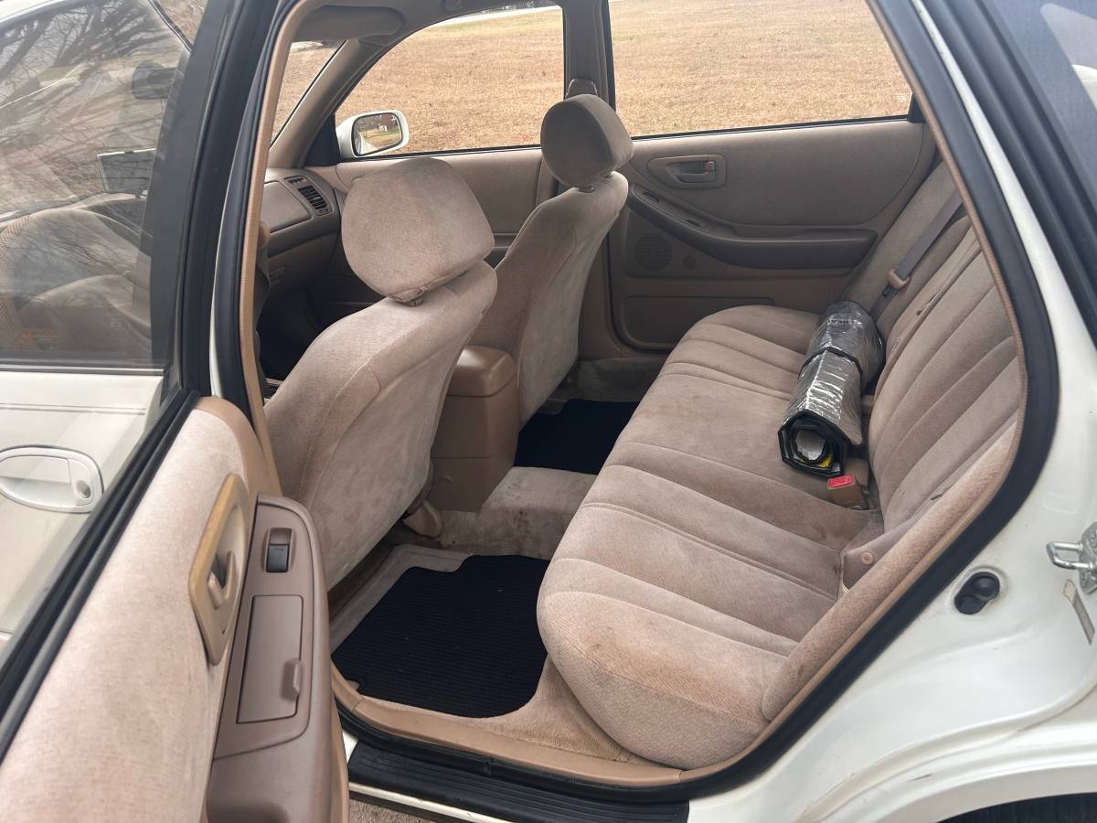 Toyota-avalon-1995-white-5