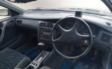 Toyota-caldina-1994-1