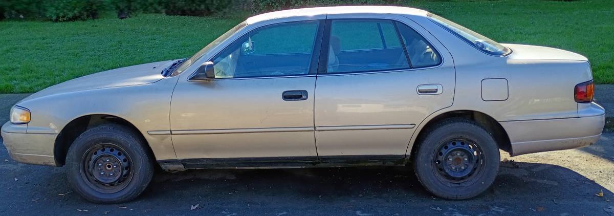 Toyota-camery-1996-3
