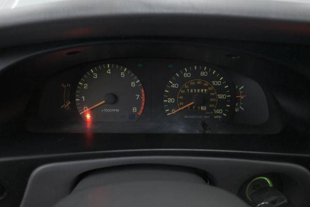 Toyota-camry-1992-10