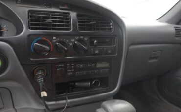 Toyota-camry-1992-11