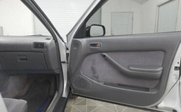 Toyota-camry-1992-22