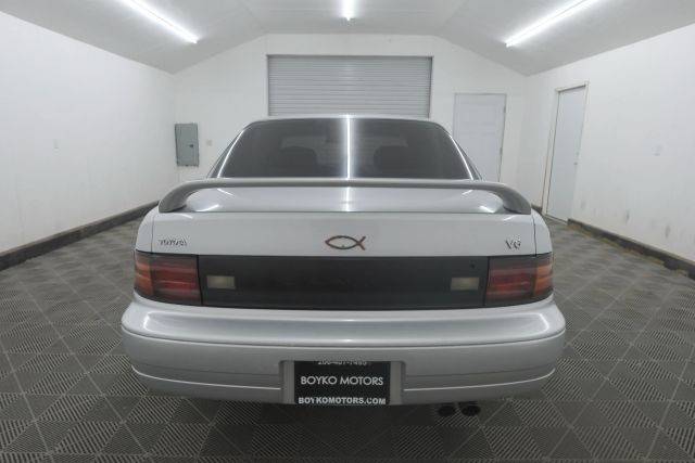 Toyota-camry-1992-3