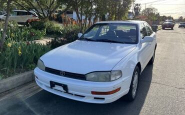Toyota-camry-1993-1