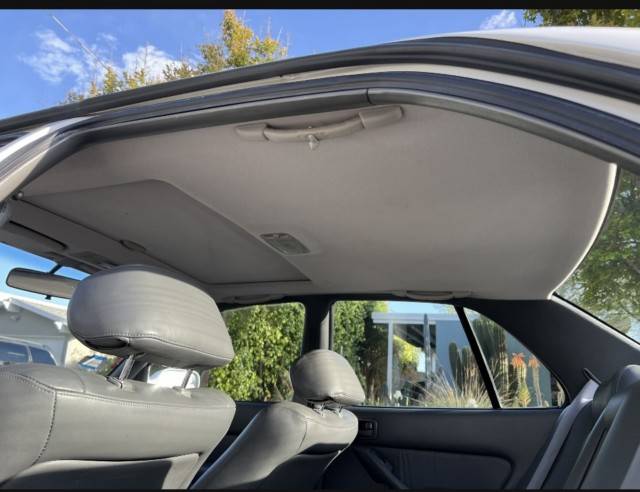 Toyota-camry-1993-10