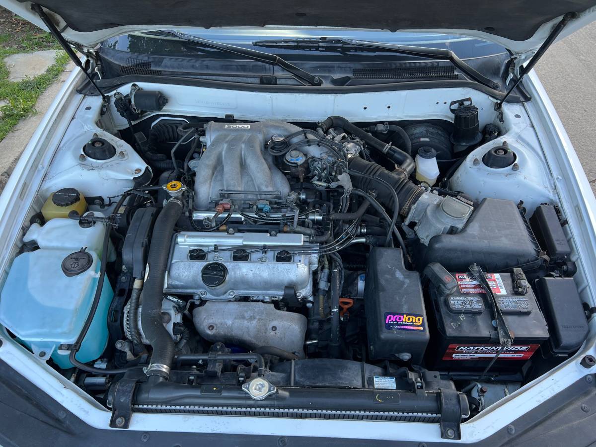 Toyota-camry-1993-12