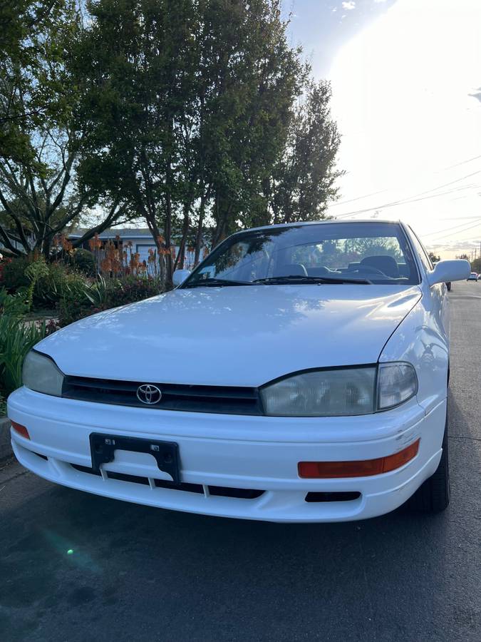 Toyota-camry-1993-9
