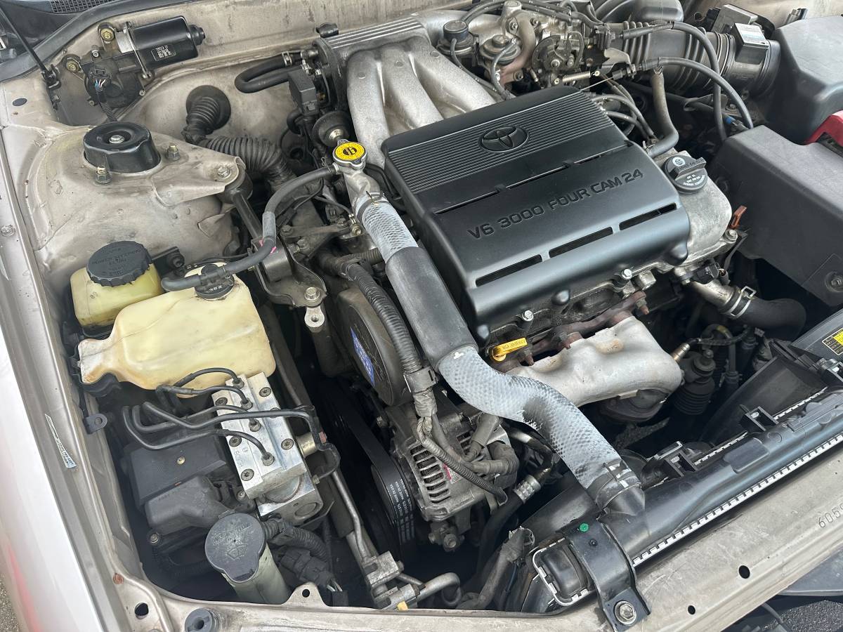 Toyota-camry-1995-10