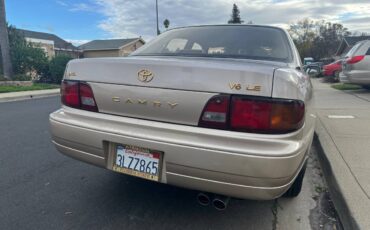 Toyota-camry-1995