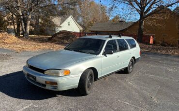 Toyota-camry-1995-silver-1