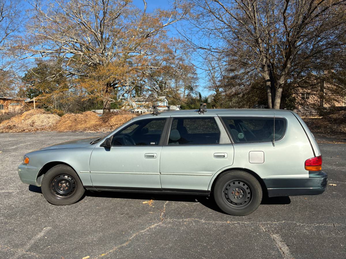 Toyota-camry-1995-silver-2