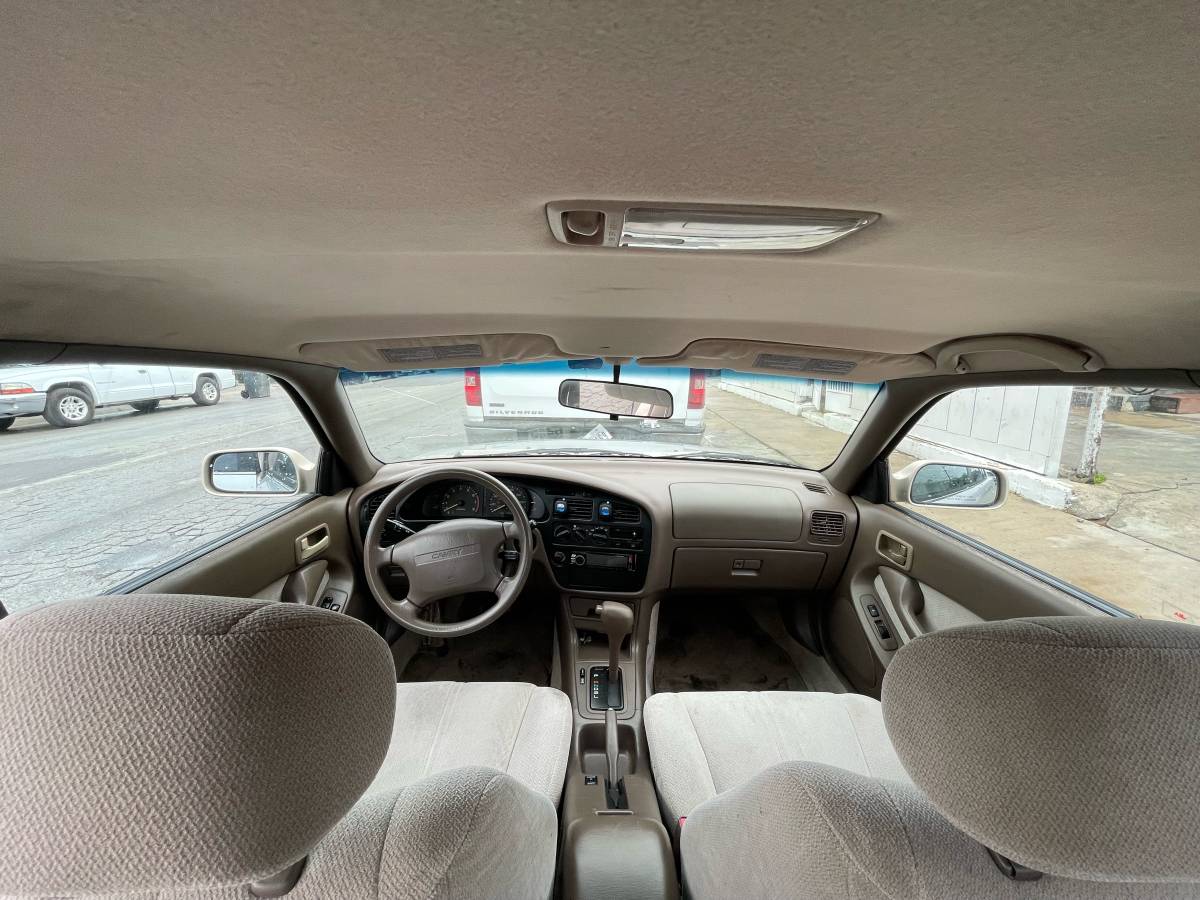 Toyota-camry-1996-brown-6