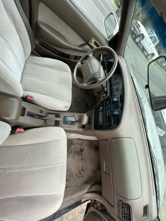 Toyota-camry-1996-brown-8