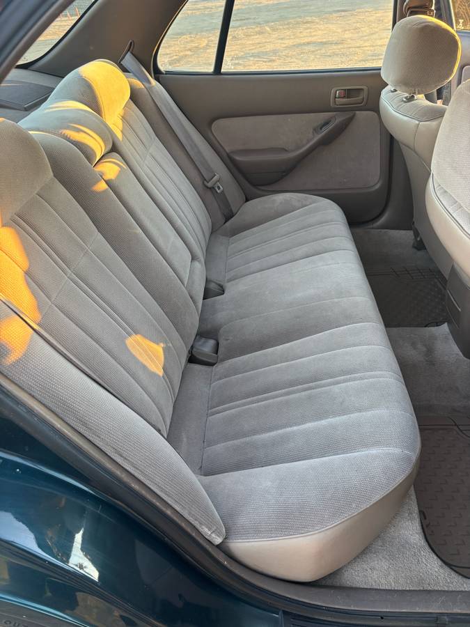 Toyota-camry-1996-green-2