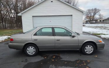 Toyota-camry-2000-10