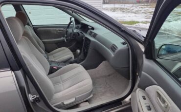 Toyota-camry-2000-12