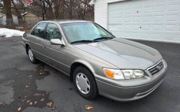 Toyota-camry-2000-13