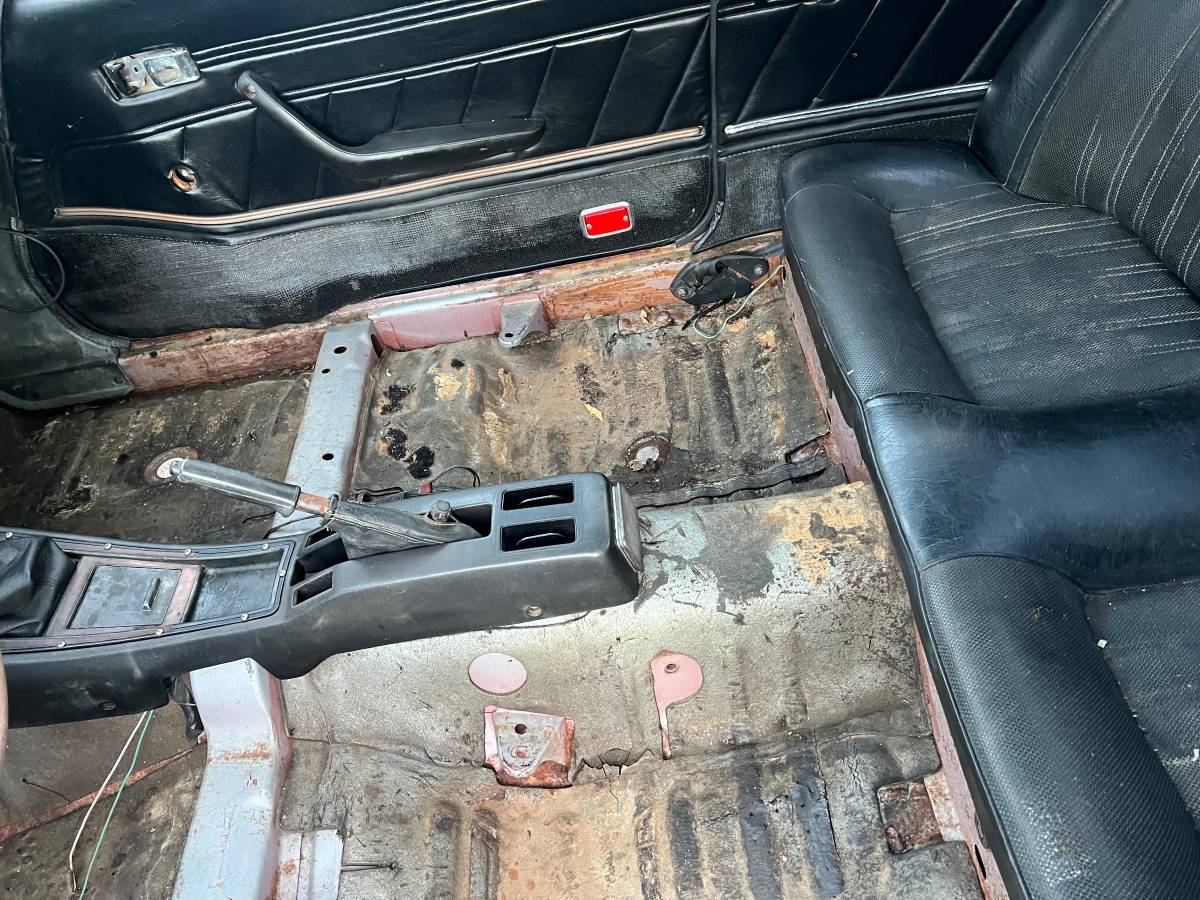 Toyota-celica-1973-blue-5