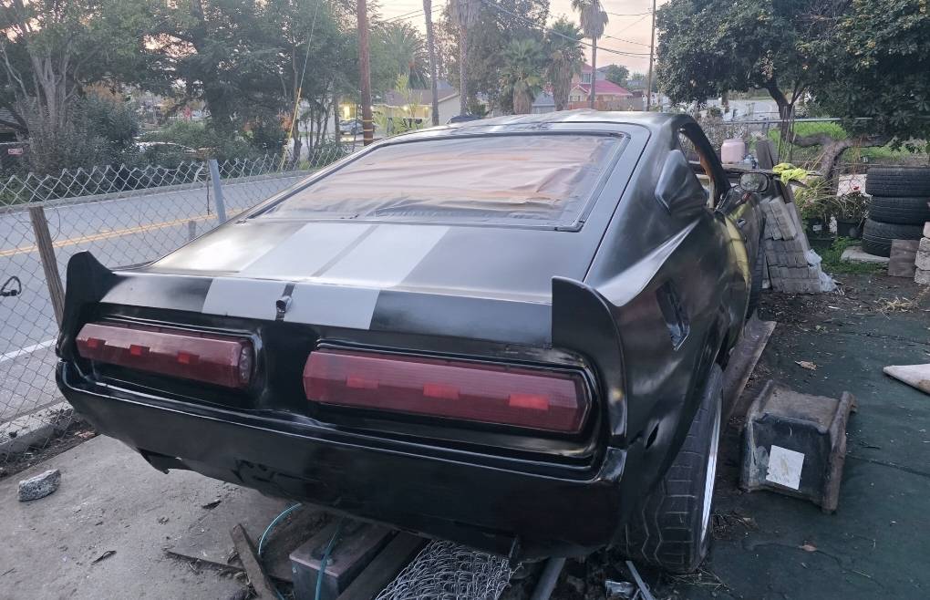 Toyota-celica-1977-black-9