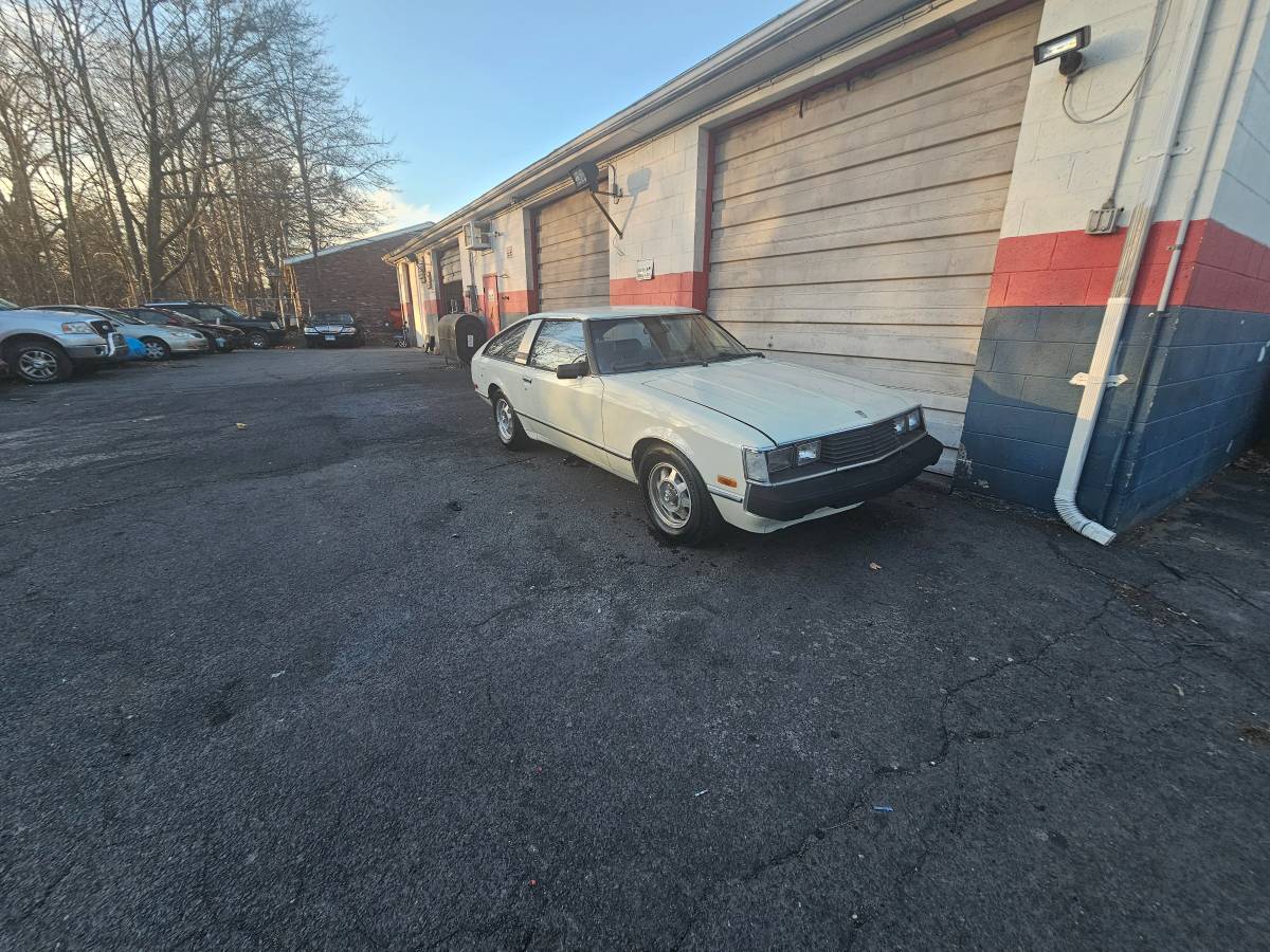 Toyota-celica-1981-white-5