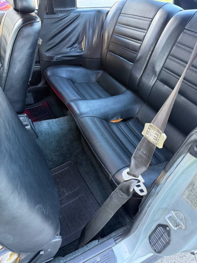 Toyota-celica-gt-1978-silver-4