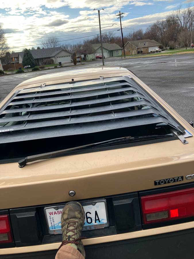 Toyota-celica-gt-1984-brown-7