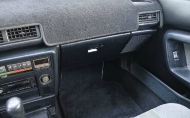 Toyota-celica-gt-convertible-1988-white-7