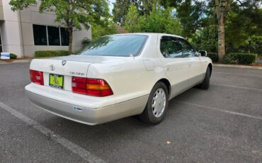 Toyota-celsior-1996-11