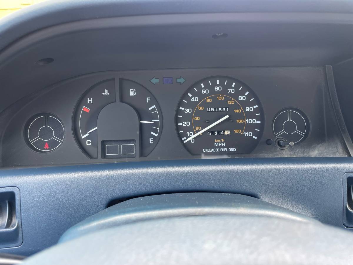 Toyota-corolla-1992-white-16