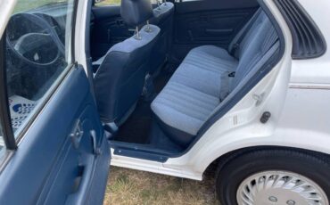 Toyota-corolla-1992-white-3