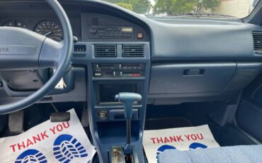 Toyota-corolla-1992-white-4