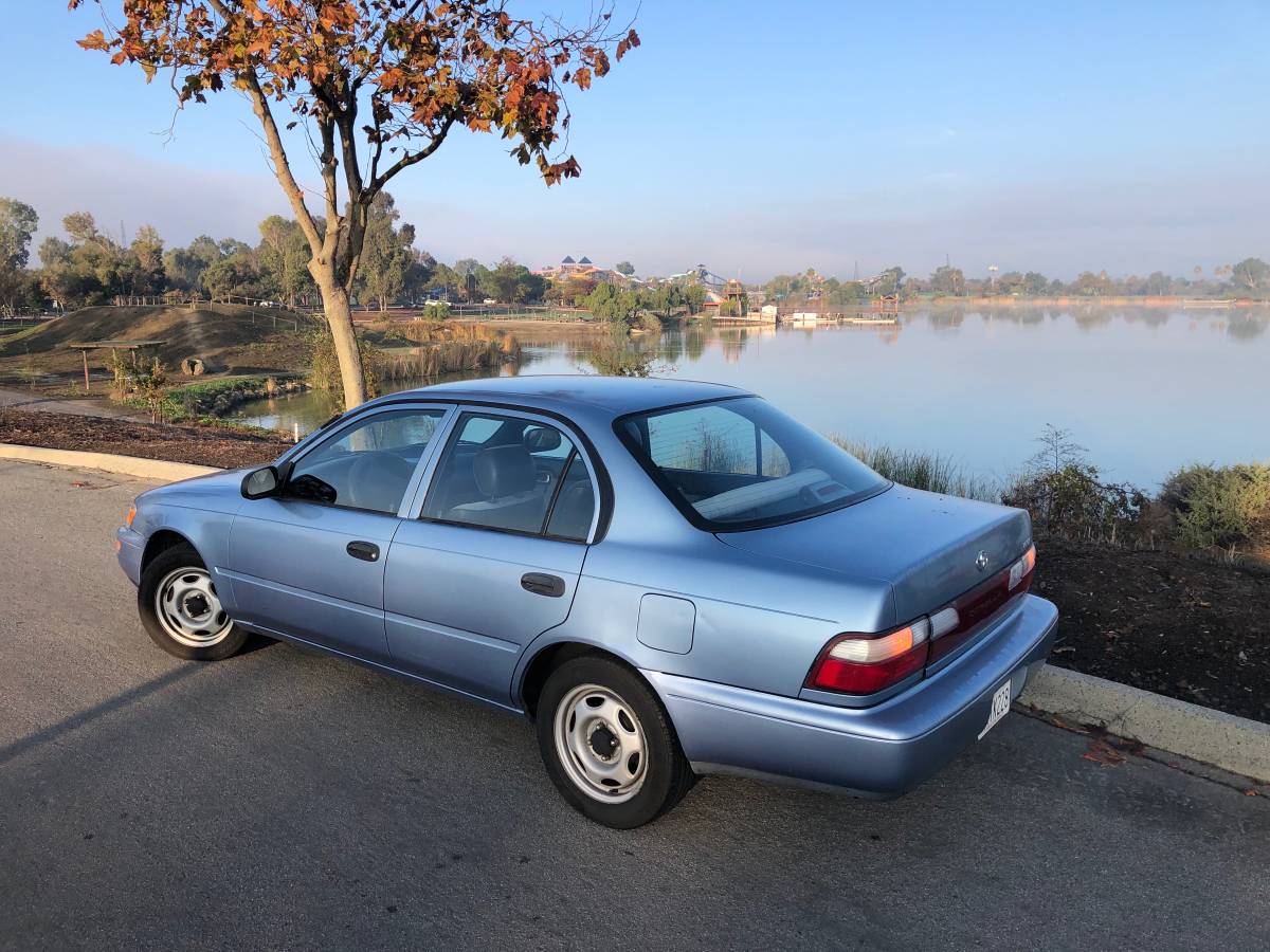 Toyota-corolla-1996-blue-20